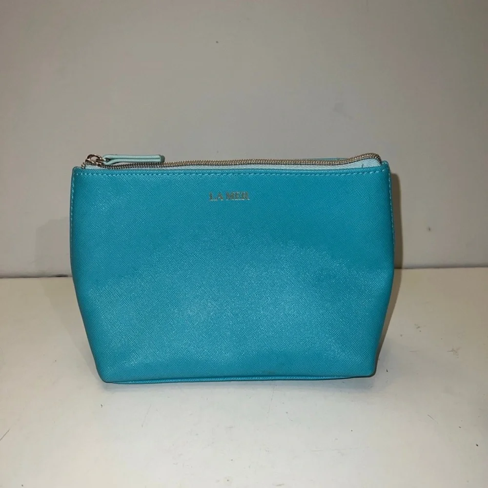 LA MER BLUE LEATHER MAKEUP COSMETIC BAG